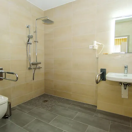 Twentyfour Living Hotel